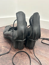 Load image into Gallery viewer, trippen Black Leather lace up ankle Shoe, Size 40
