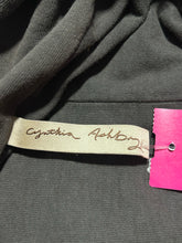 Load image into Gallery viewer, Cynthia Ashby Grey Cotton abstract Buttons Jacket, Size M
