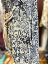 Load image into Gallery viewer, Sanctamuerte Navy and grey Cotton Floral Sleeveless Collar Top
