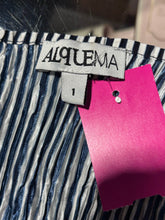 Load image into Gallery viewer, Alquema navy/black/white Poly striped wrinkled 3/4 sleeve Dress
