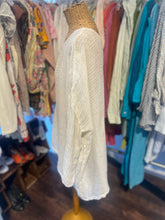 Load image into Gallery viewer, CP Shades off beige Linen Longsleeve Top, Size M
