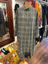 Load image into Gallery viewer, Oska Grey &amp; White Lyocell Plaid half button longsleeve Dress
