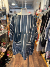 Load image into Gallery viewer, Susan Eastman blue, grey &amp; white striped Flowy pocket detail Top

