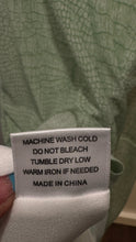Load image into Gallery viewer, Equipment White &amp; Green Silk croc Print Sleeveless NWT Dress, Size S
