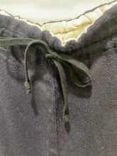 Load image into Gallery viewer, Comme des Garcons Navy Wool Cropped Pant, Size M/L
