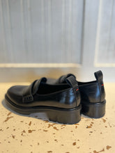 Load image into Gallery viewer, Aeyde Black Leather Loafer, Current, Size 35
