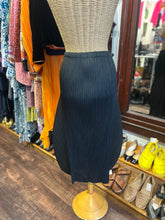 Load image into Gallery viewer, Pleats Please Black Poly pleated skirt Skirt
