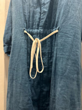 Load image into Gallery viewer, modern shibori Blue &amp; White Tie Dye Longsleeve Dress
