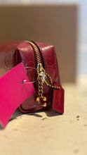 Load image into Gallery viewer, Coach Fuschia patent Wristlet w/box

