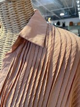 Load image into Gallery viewer, SANCIA Peach Cupro Button up shortsleeve Top
