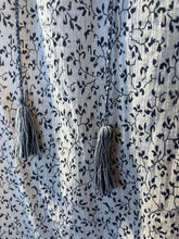 Load image into Gallery viewer, Ulla Johnson white &amp; blue Cotton Floral Longsleeve Top, Size 4
