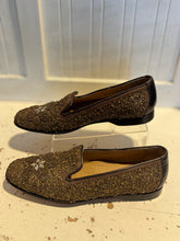 Load image into Gallery viewer, donald j pliner Nutmeg canvas Size 9 beading loafer Shoe
