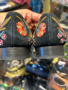 Johnny Was Black Suede W/embroidery Flats, Leather lined, Size 7.5