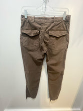 Load image into Gallery viewer, Nili Lotan Cocoa Cotton Blend solid Pant, Size 4
