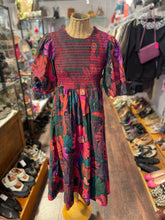 Load image into Gallery viewer, FARM Rio Red &amp; Green Cotton Flowers puff shoulders Dress, Size S
