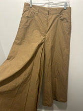Load image into Gallery viewer, Brunello Cuccinelli Tan Cotton Blend Wide Leg Pant, Size 6

