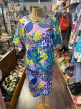 Load image into Gallery viewer, Gravel &amp; Gold multicolor Cotton tropical Print Short sleeve midi Dress, Size 0=XS
