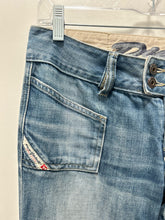 Load image into Gallery viewer, Diesel Industry Blue Cotton Denim Straight Leg Made in Italy Jeans
