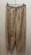 Load image into Gallery viewer, Ewa i Walla Tan &amp; Orange Linen Blend Pinstripe embroidered tapered Pant, Size XS
