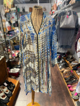 Load image into Gallery viewer, CITRON Blue &amp; Green Silk Floral Tie Dye layering top Top, Size L
