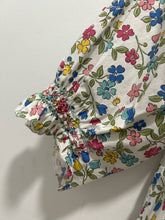 Load image into Gallery viewer, Loretta Caponi White multi Cotton Floral smock neck Top
