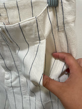 Load image into Gallery viewer, The GREAT offwhite&amp;blue Cotton Pinstripe Hem detail Pant, Size 26
