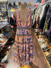 Load image into Gallery viewer, FARM Rio Pink &amp; Blue Cotton Floral Halter NWT Dress, Size M
