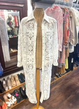 Load image into Gallery viewer, Alessandro Enriquez White Cotton Blend lace duster Top
