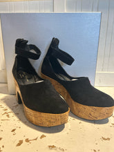 Load image into Gallery viewer, Robert Clergerie Black &amp; Brown Cork Size 39.5 NWT duster &amp; box inc. Shoe
