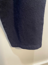 Load image into Gallery viewer, Comme des Garcons Navy Wool Cropped Pant, Size M/L
