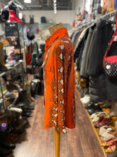 Load image into Gallery viewer, Equipment Orange &amp; Black Silk Reptile Button up Top, Size XS
