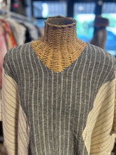 Load image into Gallery viewer, Lauren Winter grey &amp; cream Blend stripes Boxy vneck Top
