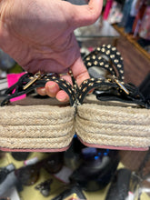 Load image into Gallery viewer, Caverley Beige &amp; Black Espadrille W/ Eyelets sandal, Size 37
