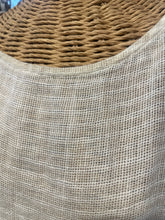 Load image into Gallery viewer, CP Shades off beige Linen Longsleeve Top, Size M

