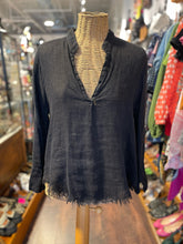 Load image into Gallery viewer, JAGA Black Linen sheer Tunic style Top
