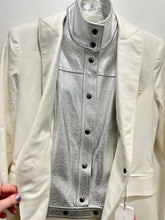 Load image into Gallery viewer, Veronica Beard White Cotton w/silver accent Removable lapel Blazer, Size 6
