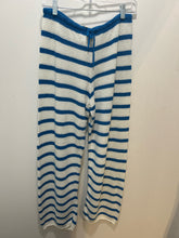Load image into Gallery viewer, onia white &amp; blue Linen Stripe NWT pant 2 piece
