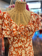 Load image into Gallery viewer, DOEN Orange &amp; Cream Silk Floral Flowy NWT Dress
