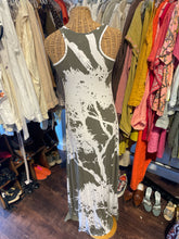 Load image into Gallery viewer, Bel Kazan Taupe &amp; White Blend Abstract Maxi Dress, Size XS
