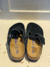 Load image into Gallery viewer, Birkenstock Black Leather Size 37 clog Shoe

