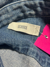 Load image into Gallery viewer, CLOSED Blue Cotton sleeveless Oversized denim Top
