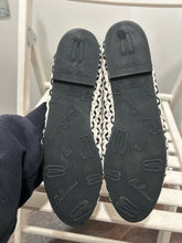 Load image into Gallery viewer, Pretty Ballerinas Black and white Leather Size 40 bow detail Flats Shoe
