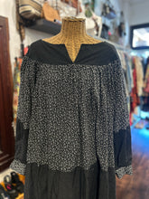 Load image into Gallery viewer, Pip-Squeak Chapeau Black and white Cotton floral &amp; polka dot midi Dress
