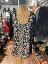 Load image into Gallery viewer, Johnny Was Black &amp; Pink Cotton Floral Short sleeve open neck Top, Size XL
