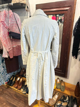 Load image into Gallery viewer, Hannoh Wessel White &amp; light blue Cotton Blend Pinstripe Trench W/Ribbon Jacket, Size 40
