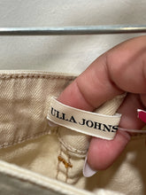 Load image into Gallery viewer, Ulla Johnson Ivory Cotton brown stitching multi buttons Pant, Size 6
