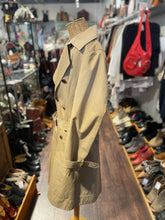 Load image into Gallery viewer, Weekend Max Mara Tan Cotton Trench double breasted Coat, Size L
