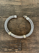 Load image into Gallery viewer, David Yurman two toned 925 &amp; 14k Bracelet W/Clasp
