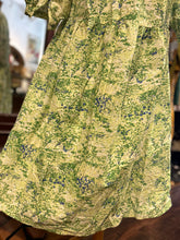 Load image into Gallery viewer, ARKET Green Cotton abstract floral Long sleeve quarter button Dress

