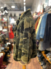 Load image into Gallery viewer, Alembika Green Polyester Camo Cropped longsleeve Jacket, Size S
